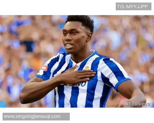 足总杯激战AC米兰大胜波尔图红牌争议引发全场热议与转会传闻