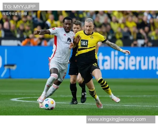 德甲：多特蒙德0-0AC米兰！横扫瞬间引爆全场争议判罚