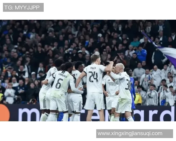 曼城友谊赛狂胜本菲卡六球大胜帽子戏法引爆全场热情 曼城友谊赛狂胜本菲卡六球大胜帽子戏法引爆全场热情