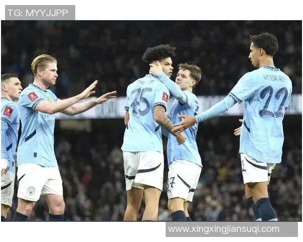 足总杯精彩对决切尔西与曼联战平逆转瞬间引发全场热烈反响分析数据揭秘 足总杯精彩对决切尔西与曼联战平逆转瞬间引发全场热烈反响分析数据揭秘